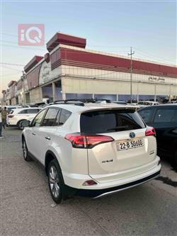 تۆیۆتا ڕاڤ 4